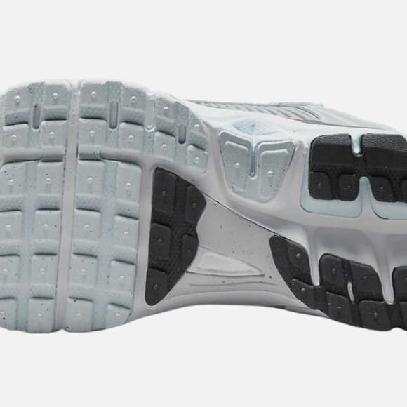 Nike Vomero 5 Pure Platinum Glacier Blue Wolf Grey Metallic (GS) - Picture 8 of 8